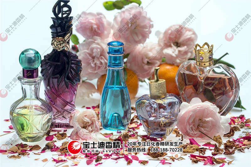 香水(shuǐ) 香水