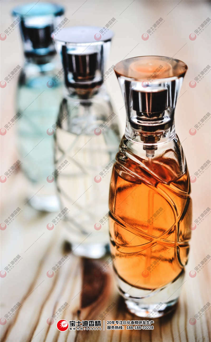 三瓶法國玫瑰香精 三瓶法國玫瑰香精