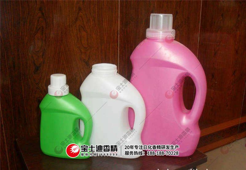 廣州洗（xǐ）衣液香精廠家洗衣液